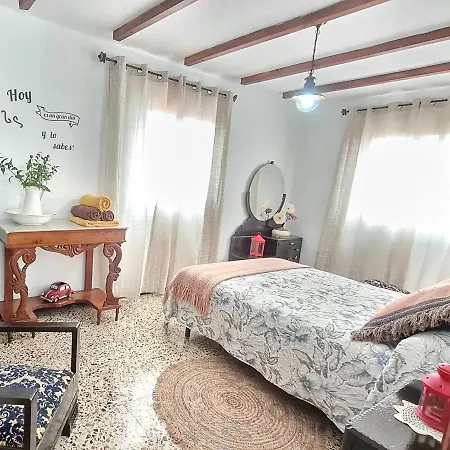 Gran Canaria La De Carmelita Y Bartolito *