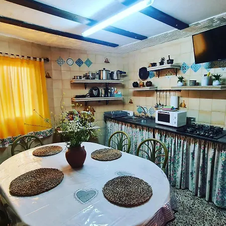 Gran Canaria La De Carmelita Y Bartolito